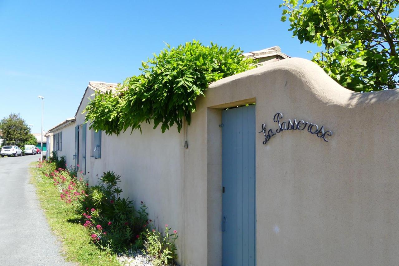 La Passerose jardin clos 300mplage la Couarde sur mer Bed and Breakfast Exterior foto